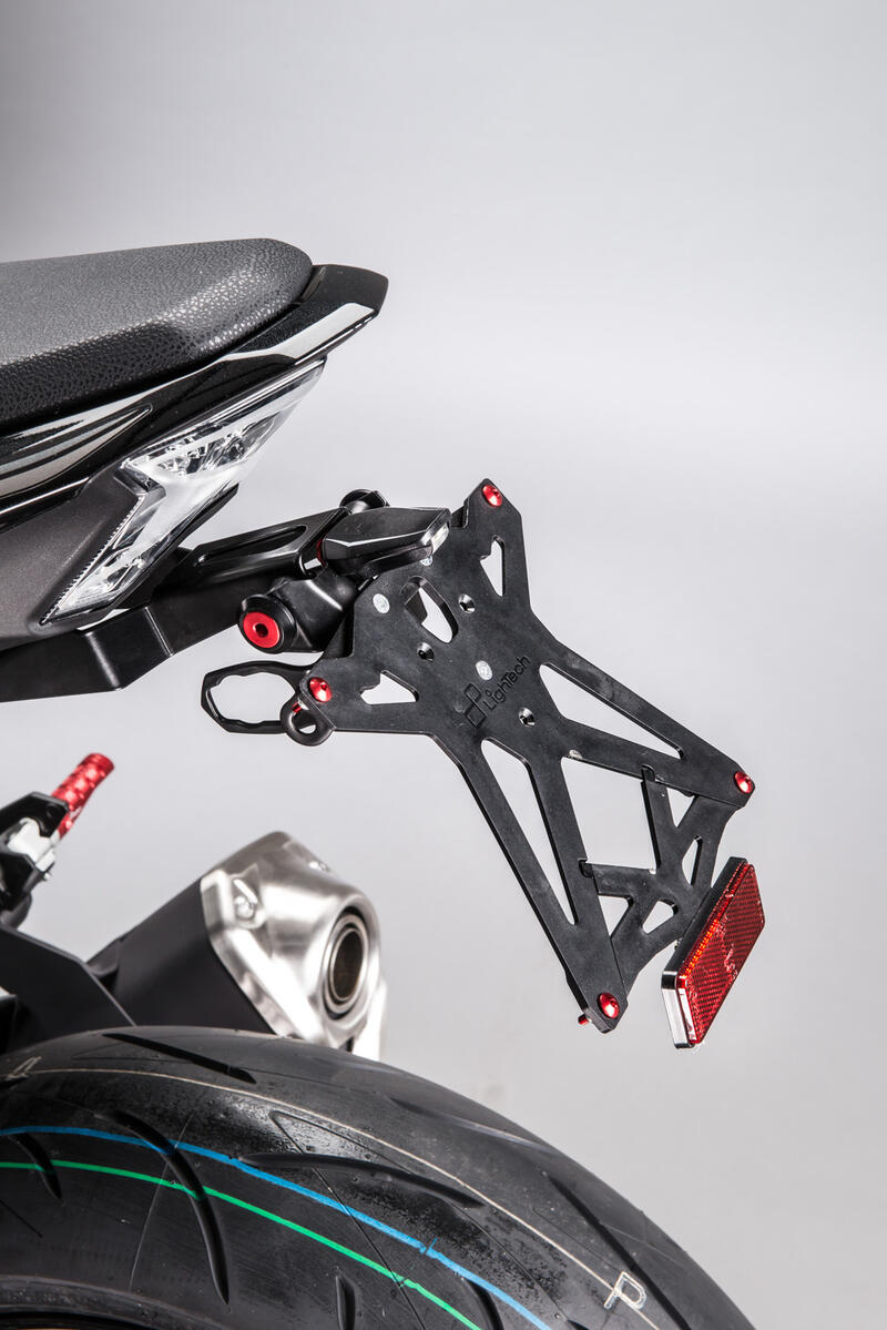Kit Porta Targa Regolabile Lightech KTARKA123A1 PER KAWASAKI Z900