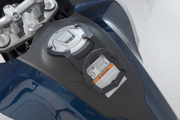 Anello serbatoio PRO. Nero. CFMoto 800MT (21-).TRT.00.787.34500/B